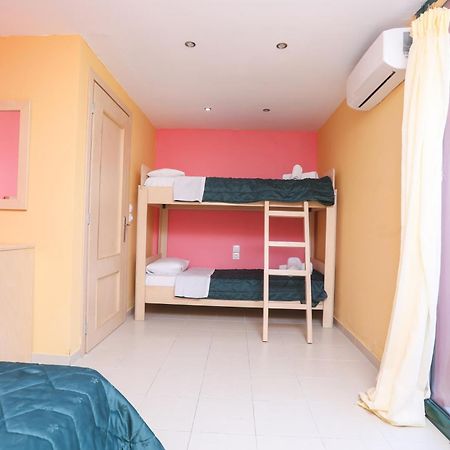Corfu Hotel Apartments เวนิทเซส ภายนอก รูปภาพ