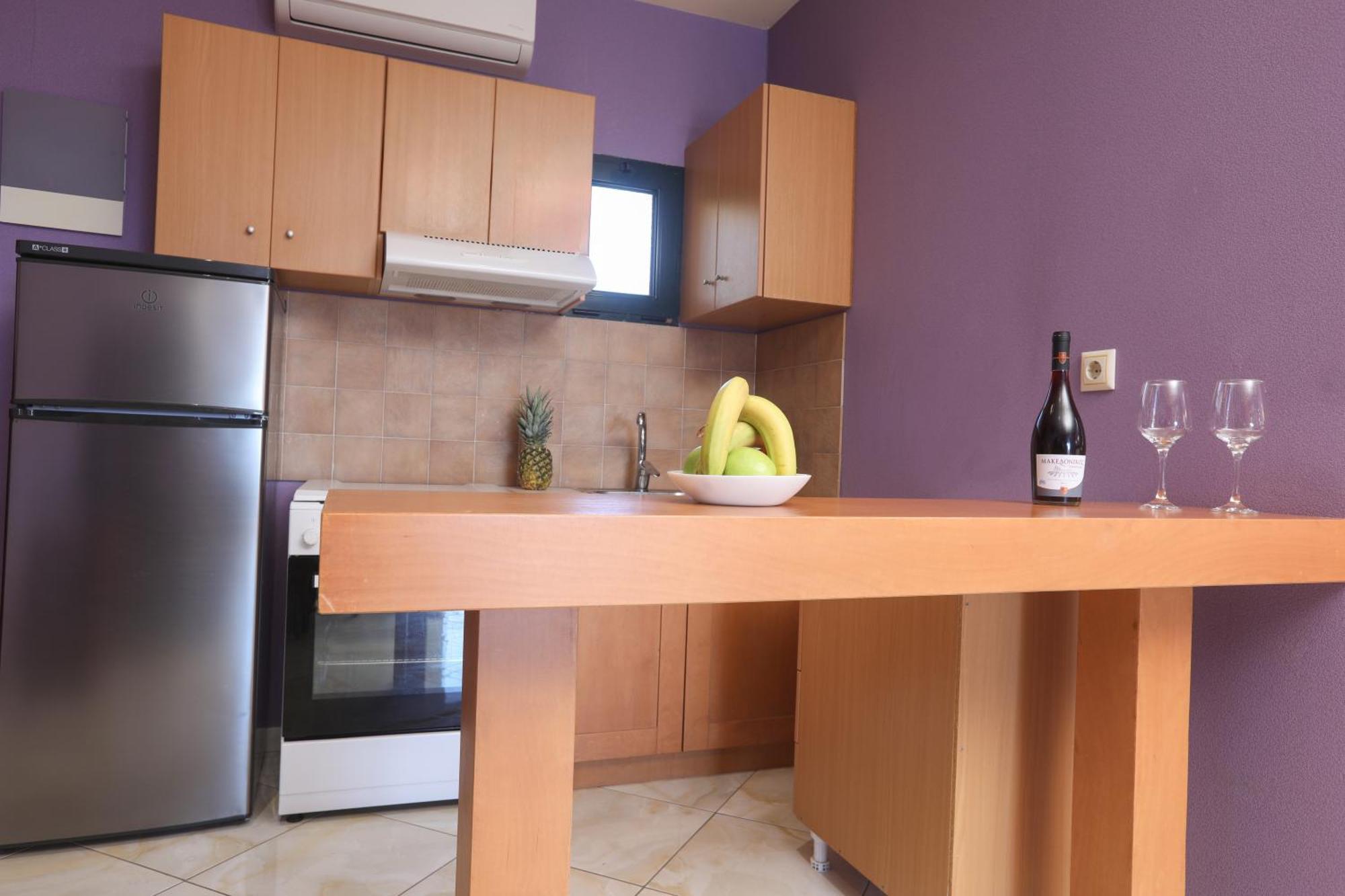 Corfu Hotel Apartments เวนิทเซส ภายนอก รูปภาพ
