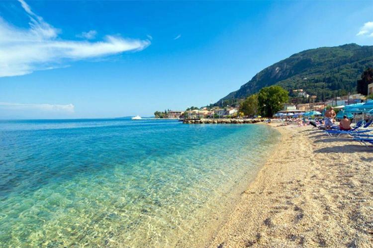 Corfu Hotel Apartments เวนิทเซส ภายนอก รูปภาพ